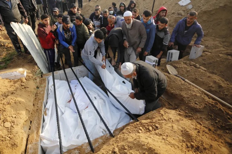 Korban Tewas Di Gaza Akibat Serangan Zionis Israel Dekati 15.900 Jiwa